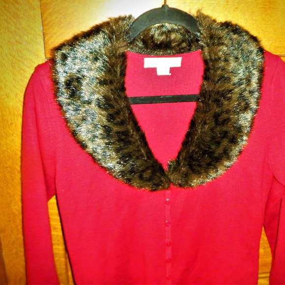 ***BEECHERS BROOK *** CARDIGAN with Fur Collar ~M - Picture 2 of 3